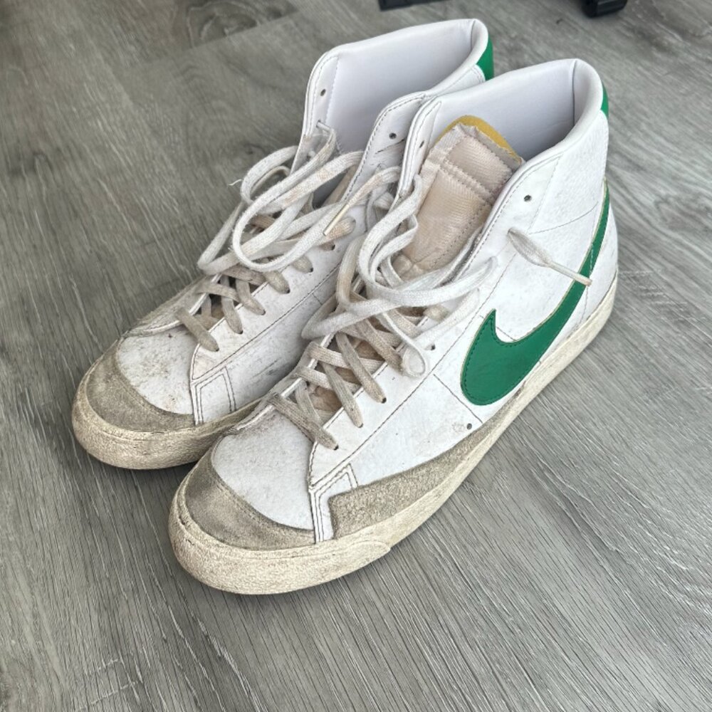 Nike Blazer - Size 11.5
